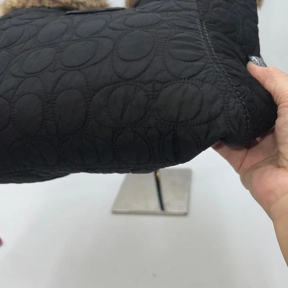 Coach Vintage Black Quilted Fur Trimmed Shoulder Bag Hobo Purse - Picture 12 of 16